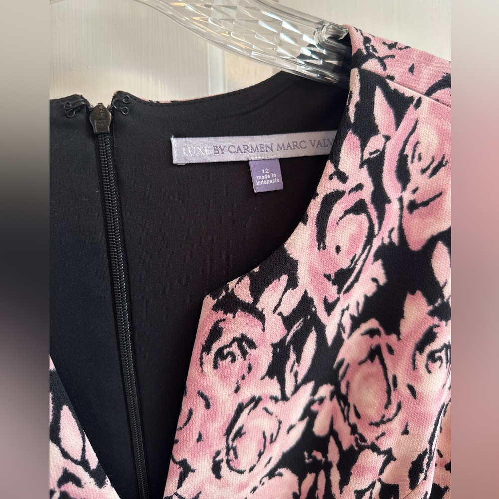 LUXE by Carmen Marc Pink Roses 💗🌹 dress, back zipper. Black Belt💖Easter dress - Picture 5 of 11